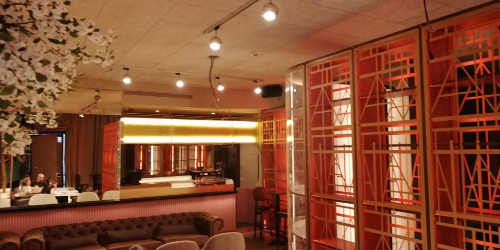 Mobiliario profissional e corporativo